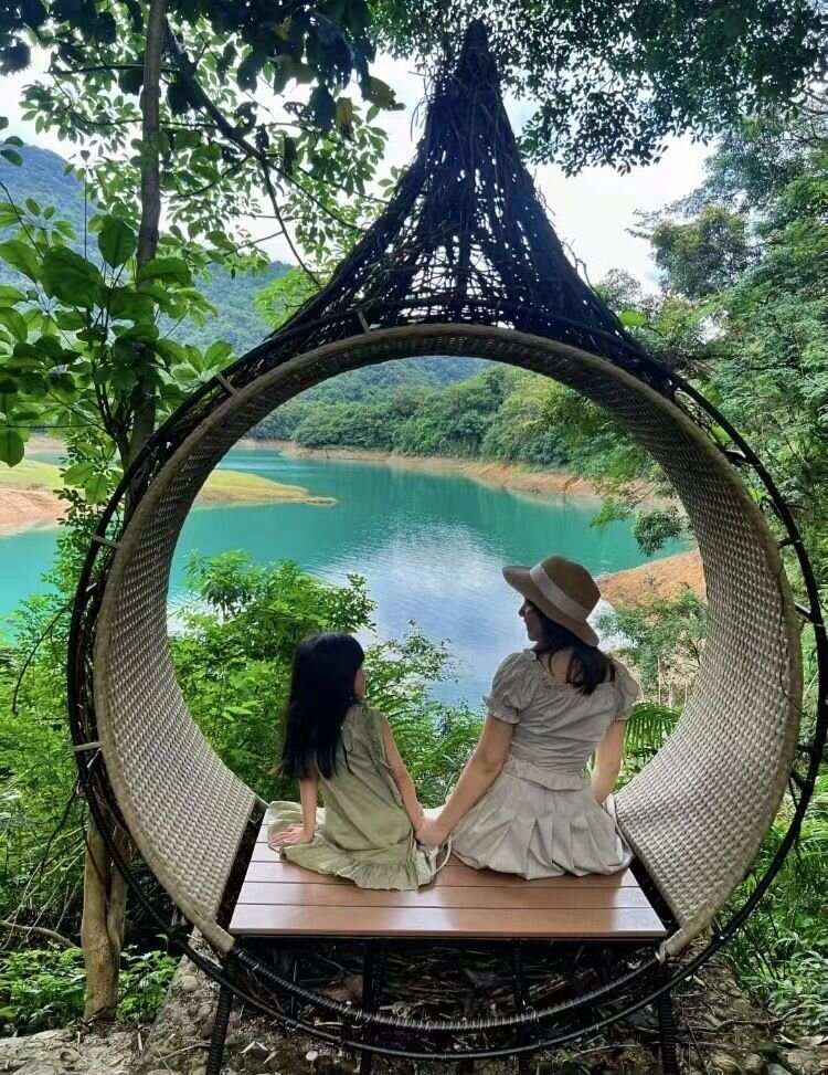 瀑布群全景