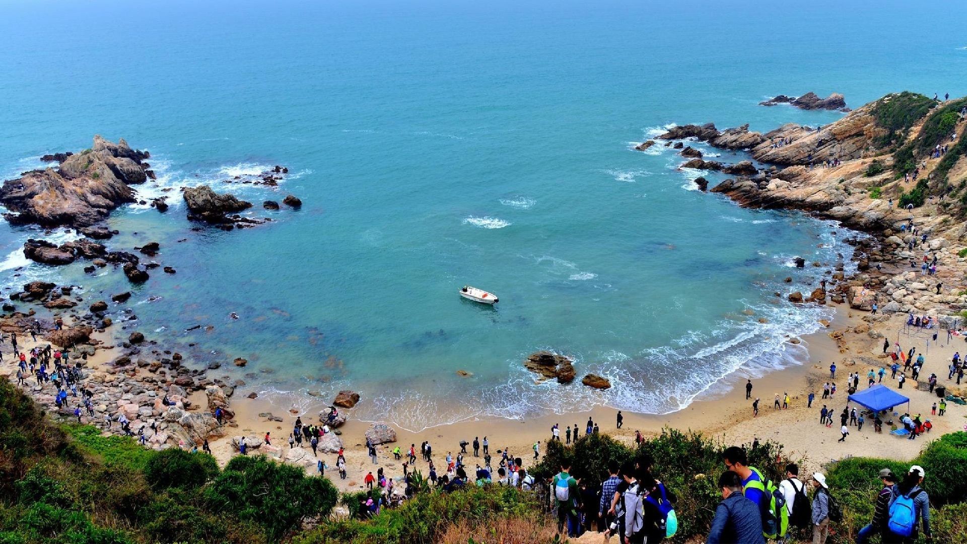 深圳团建活动-香港麦理浩径二段徒步团建