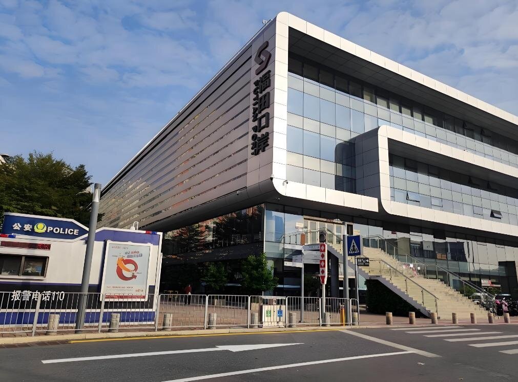 山间徒步步道
